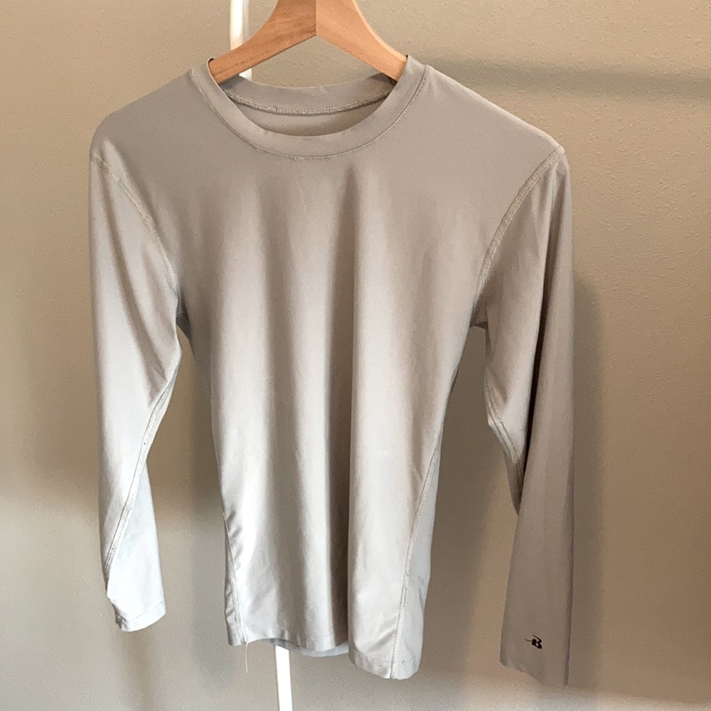 Women’s active undershirt